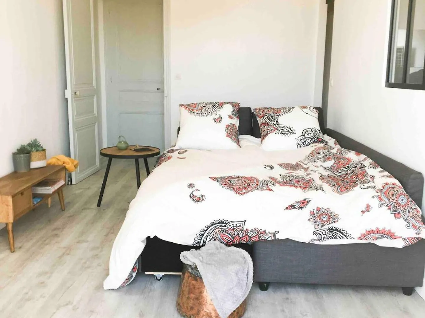 Charming Studio In The Heart Of Menton Holiday home