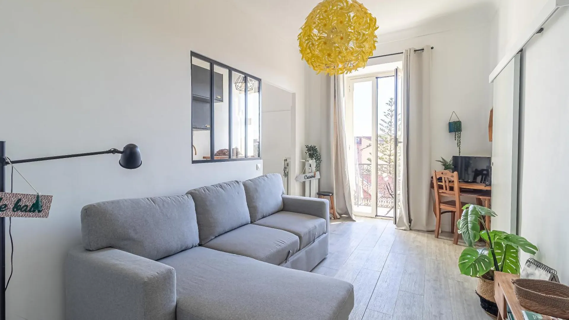 Charming Studio In The Heart Of Menton France